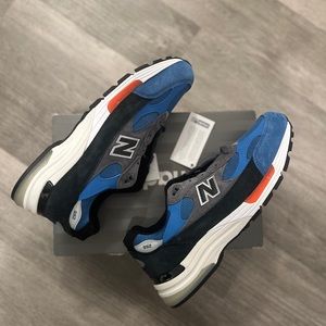 New Balance 992
